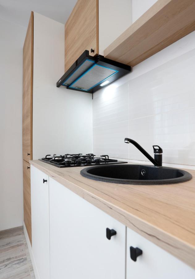 New & Cozy Studio In Ghencea + Netflix Bukarest Eksteriør billede