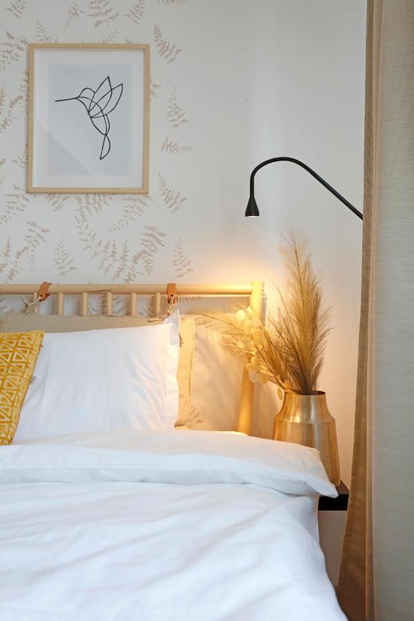 New & Cozy Studio In Ghencea + Netflix Bukarest Eksteriør billede
