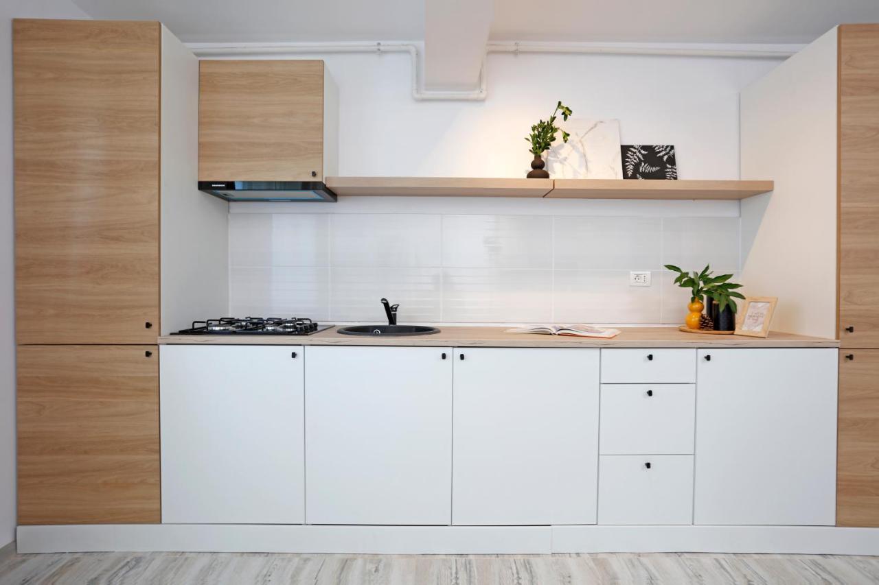 New & Cozy Studio In Ghencea + Netflix Bukarest Eksteriør billede